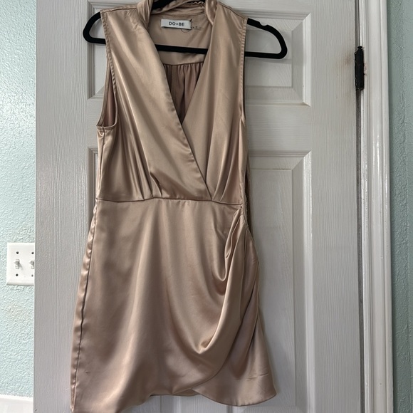 Do+Be Gold dress - Picture 4 of 4